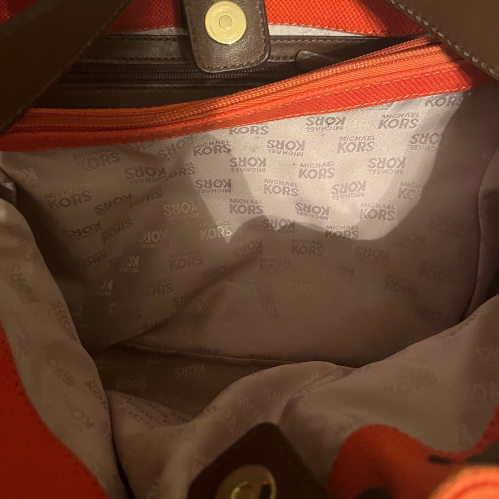 Purse - Picture 4 of 7